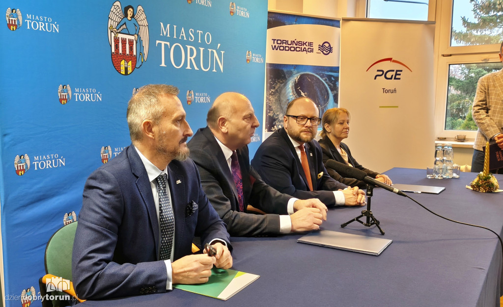 Konferencja prasowa w oczyszczalni ścieków