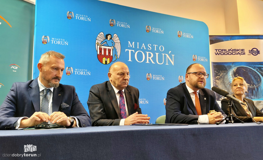 Konferencja prasowa w oczyszczalni ścieków