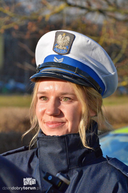 Przekazanie wozów dla policji