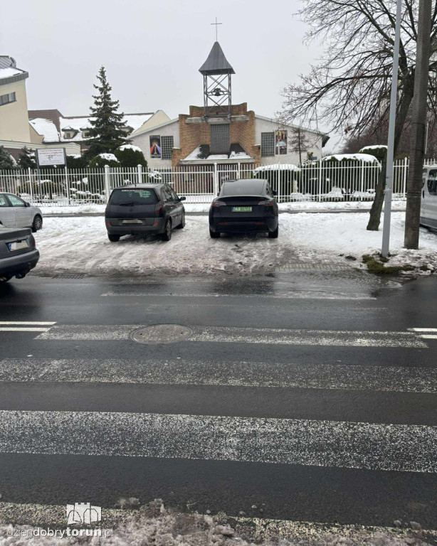 Grudniowi mistrzowie parkowania z Torunia