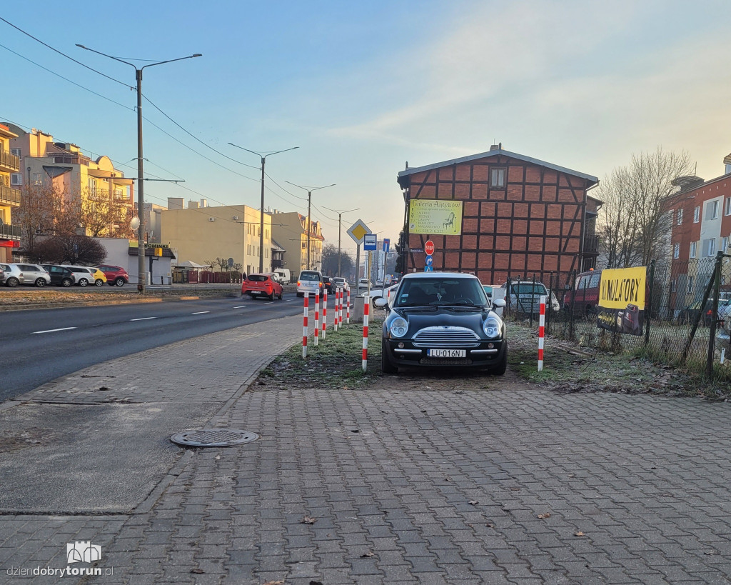 Grudniowi mistrzowie parkowania z Torunia