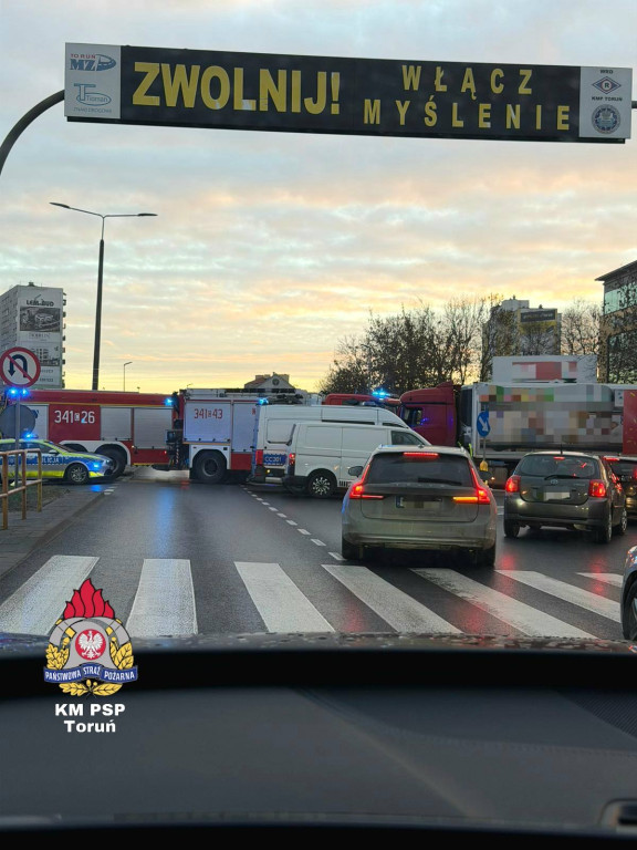 Ciężarówka potrąciła przechodnia!