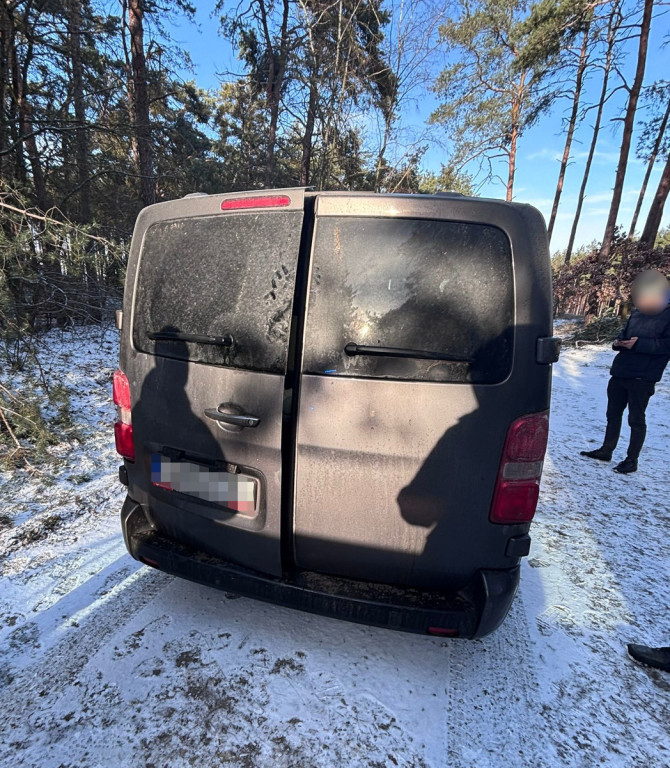 Policja przejęła transport nielegalnych migrantów