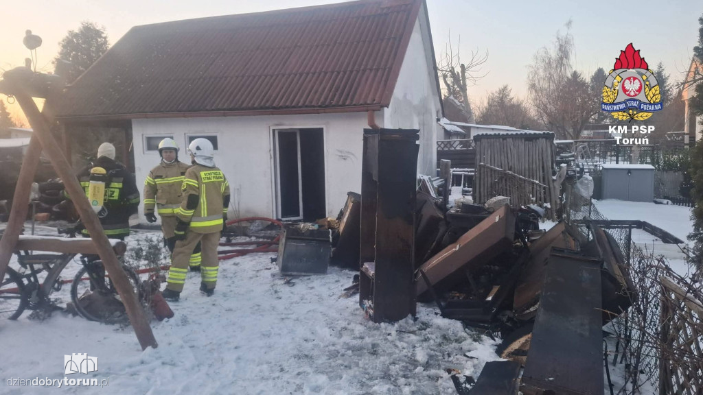 Pożar domku letniskowego w Rogówku