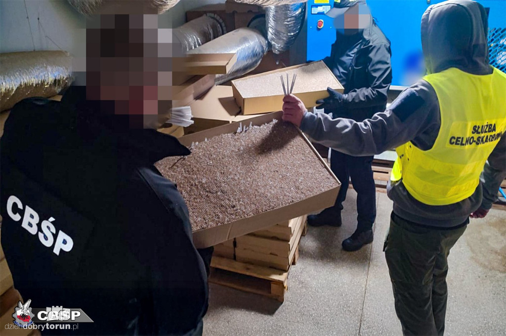 Miliony sztuk papierosów i tony tytoniu