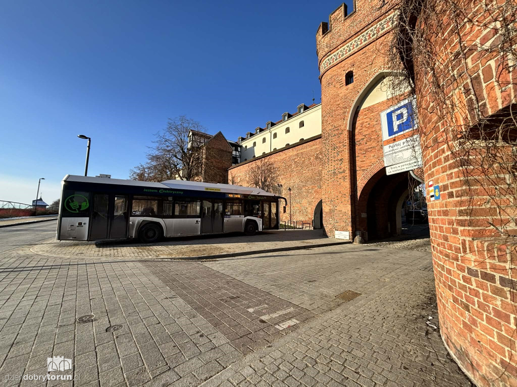 Awaria ciepłociągu w Toruniu