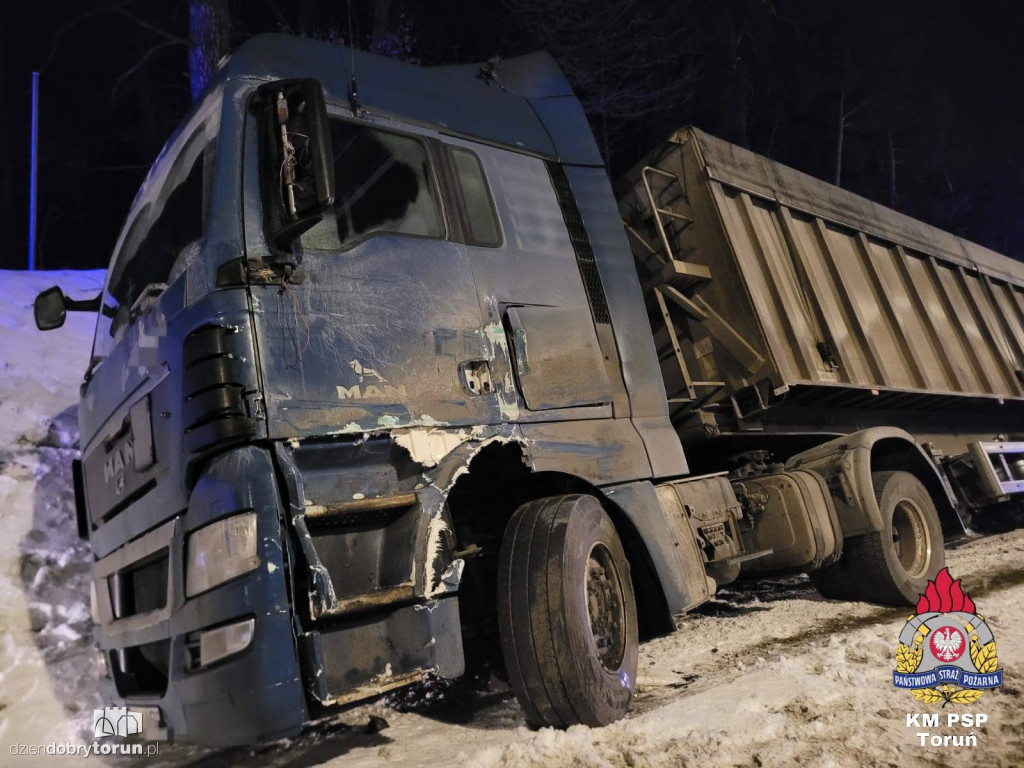 Zderzenie ciężarówek na A1