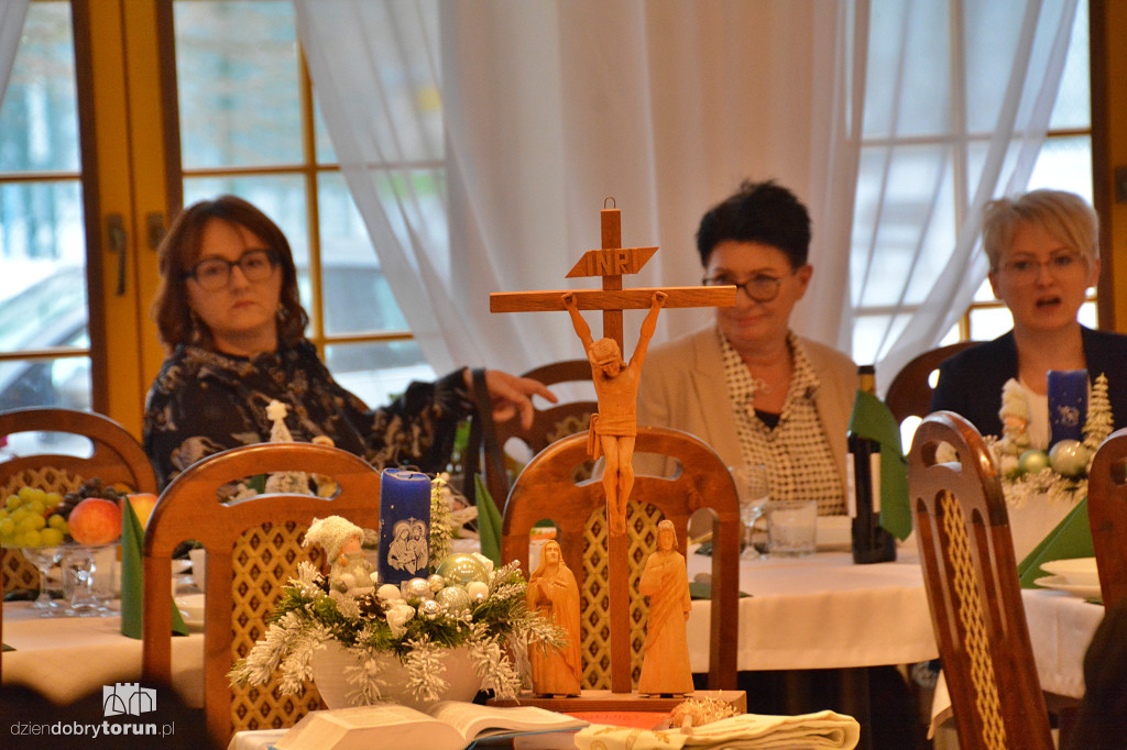 Kolędowanie w Caritas w Przysieku