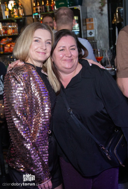 Cekinowy Bal Karnawałowy w 737 Flight Club