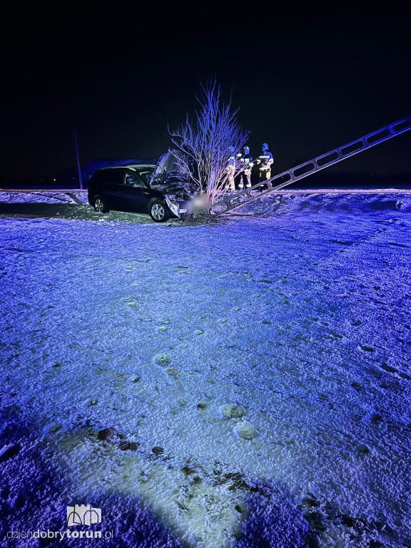 Wypadek w Zakrzewku niedaleko Torunia