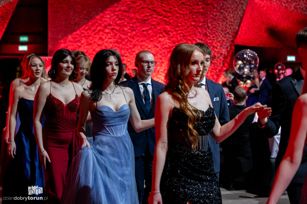 Studniówka VIII LO i ZSPS w CKK Jordanki