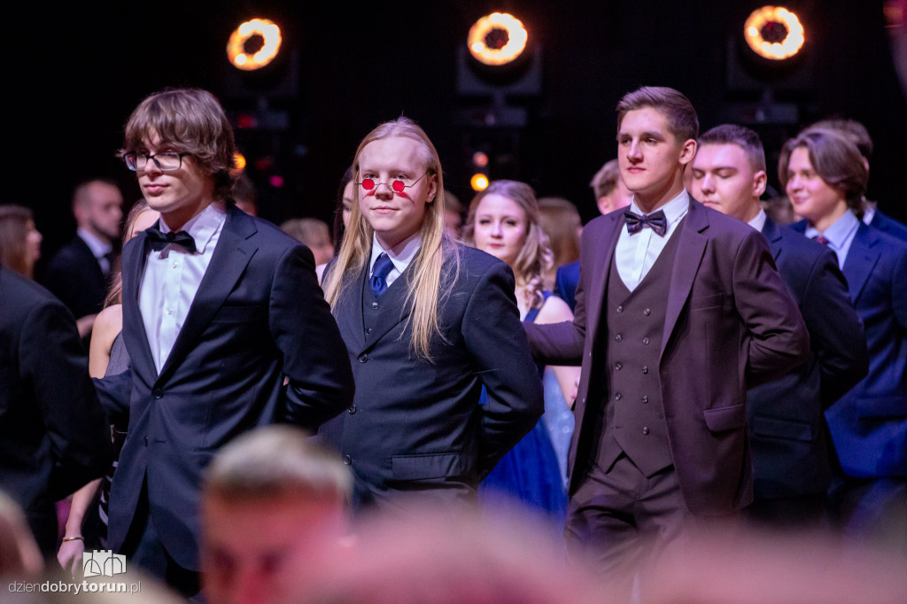 Studniówka VIII LO i ZSPS w CKK Jordanki