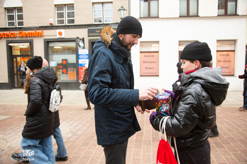 34. Finał WOŚP - wolontariusze na ulicach Torunia