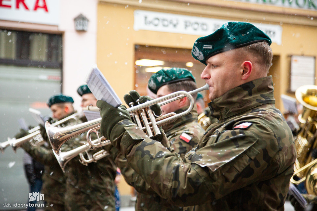 34. Finał WOŚP - przemarsz orkiestry
