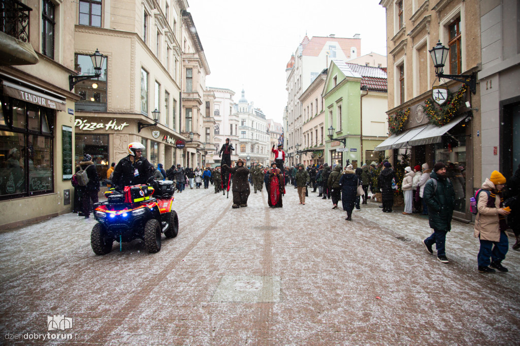 34. Finał WOŚP - przemarsz orkiestry