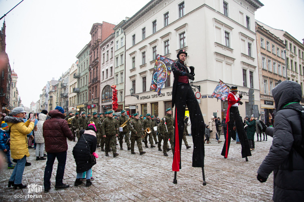 34. Finał WOŚP - przemarsz orkiestry