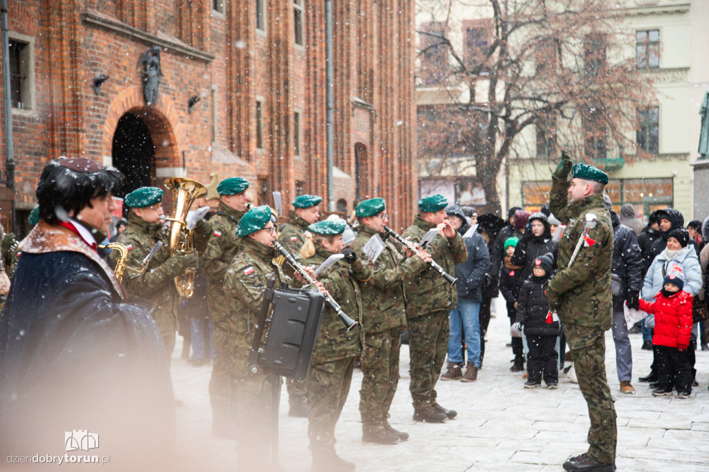 34. Finał WOŚP - przemarsz orkiestry