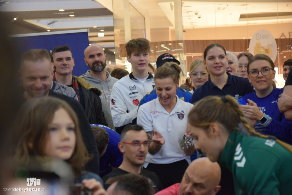 Toruń wiosłuje dla WOŚP