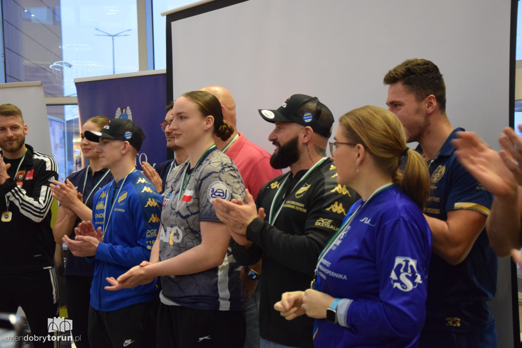 Toruń wiosłuje dla WOŚP