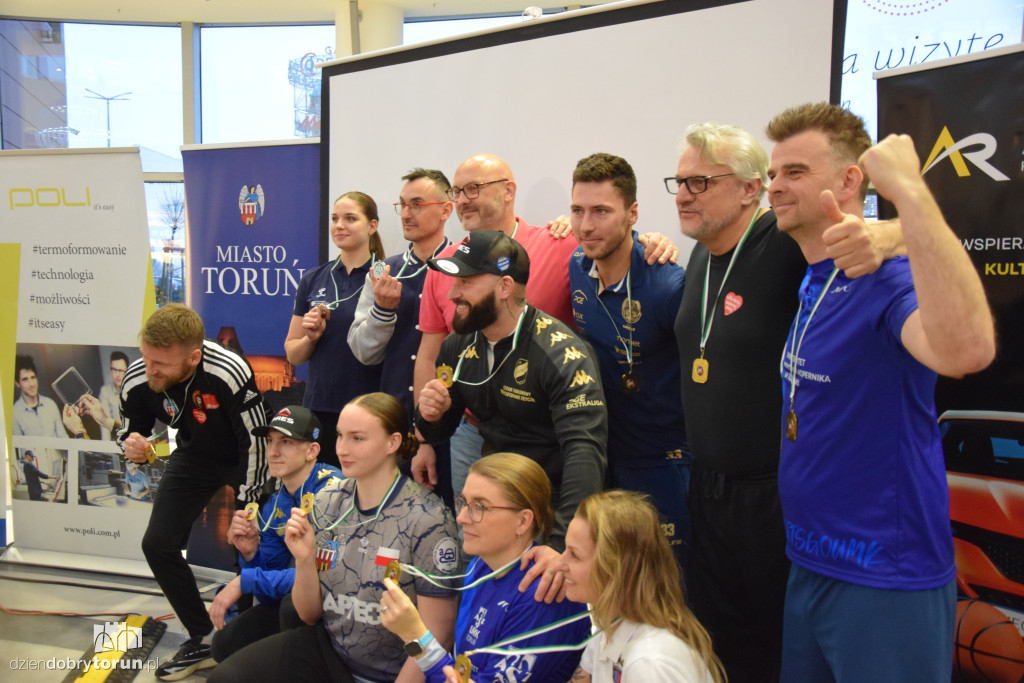 Toruń wiosłuje dla WOŚP