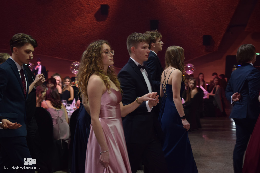 Studniówka I LO w CKK Jordanki