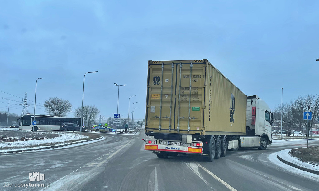 Zdarzenie drogowe w rejonie Placu Skalskiego