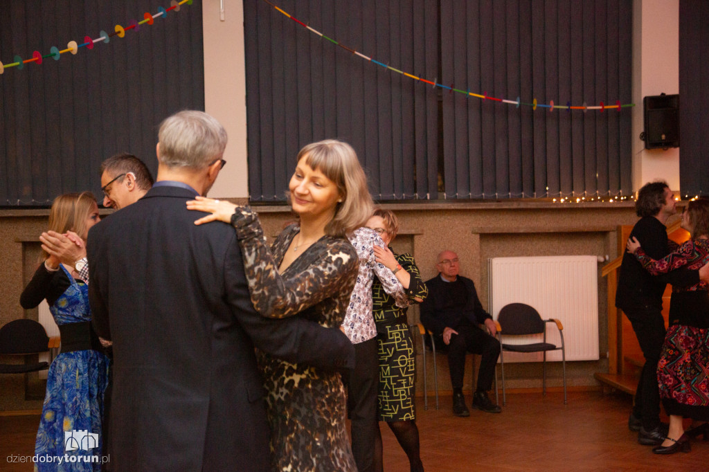 Potańcówka karnawałowa z kapelą Słodkie Fascynacje