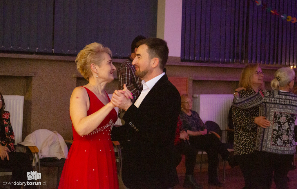 Potańcówka karnawałowa z kapelą Słodkie Fascynacje