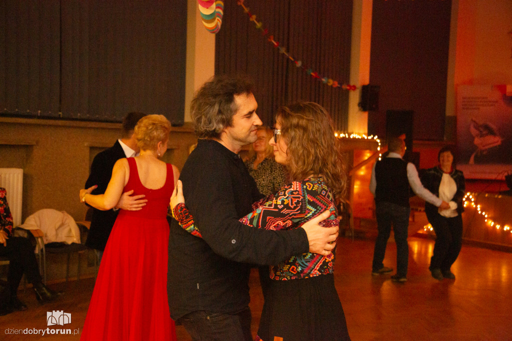 Potańcówka karnawałowa z kapelą Słodkie Fascynacje