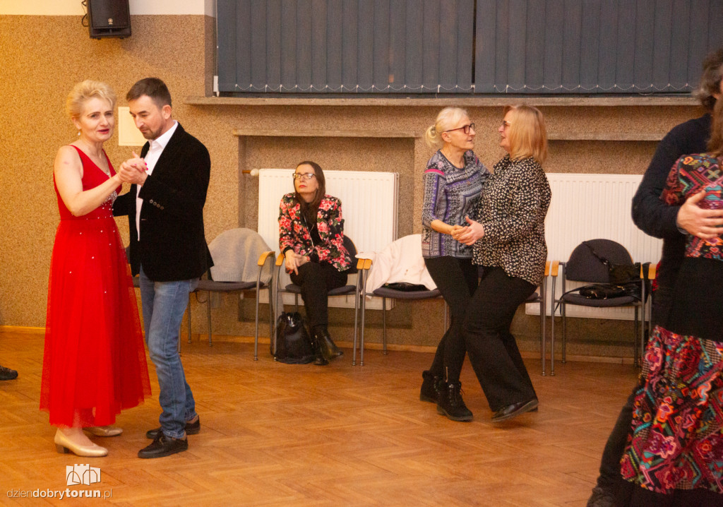 Potańcówka karnawałowa z kapelą Słodkie Fascynacje