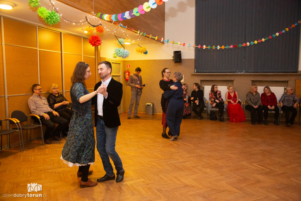 Potańcówka karnawałowa z kapelą Słodkie Fascynacje