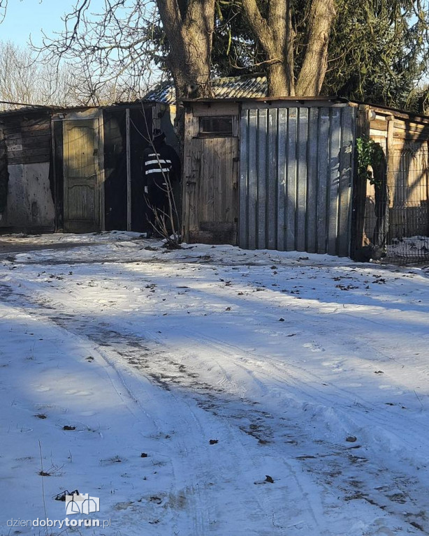 Streetworkerzy sprawdzają pustostany