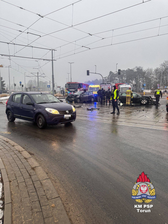 Wypadek na skrzyżowaniu Polnej i Ugory