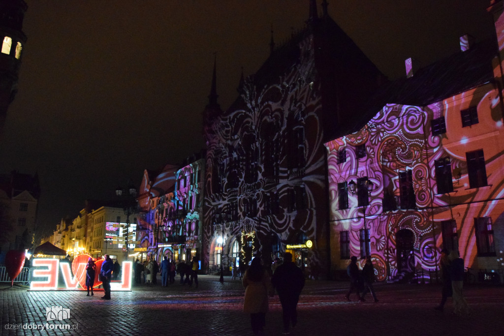 Ruchome murale Love is in the square