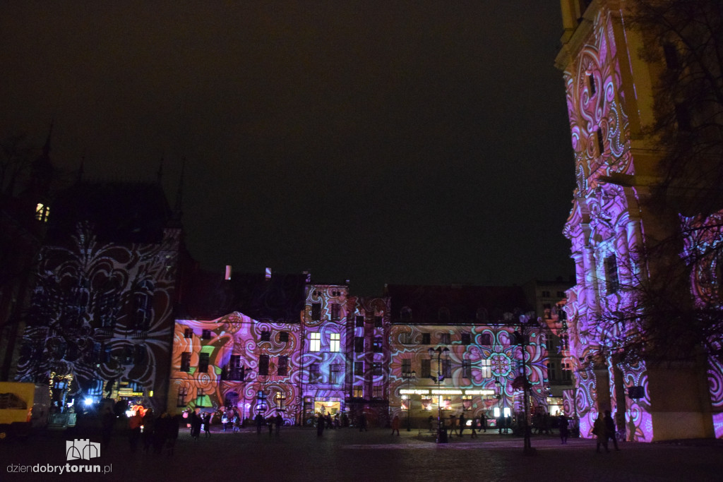 Ruchome murale Love is in the square