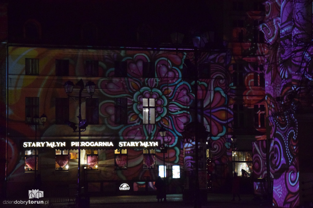 Ruchome murale Love is in the square