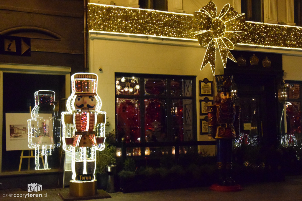 Ruchome murale Love is in the square