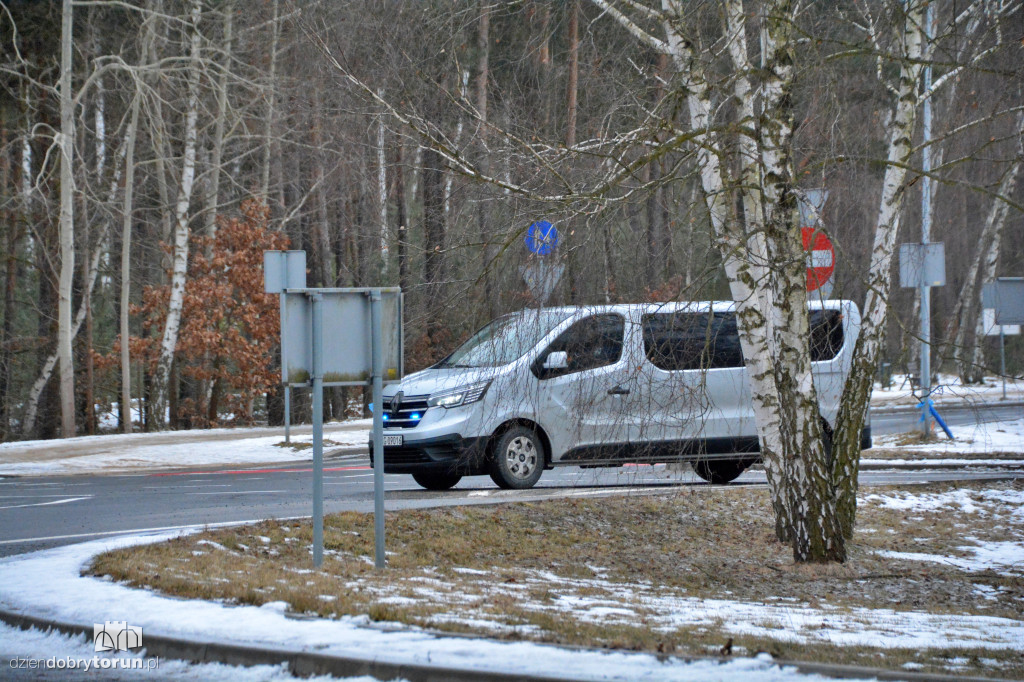 Ćwiczenia służb przy Rondzie Olimpijczyków