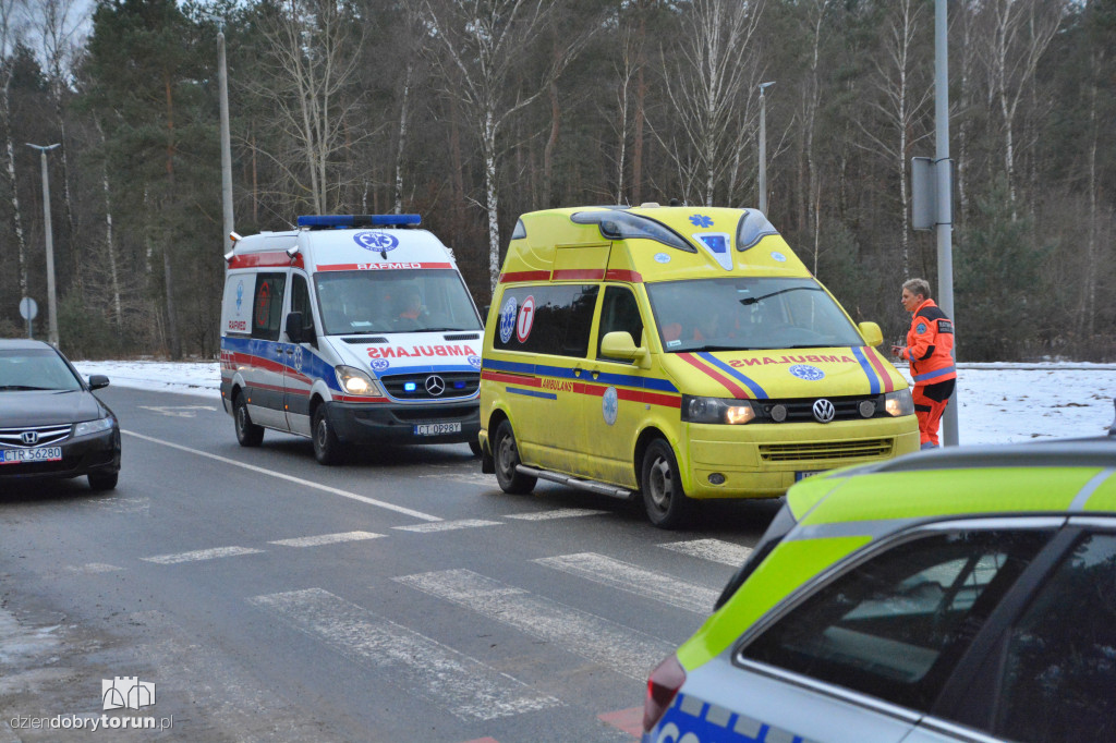 Ćwiczenia służb przy Rondzie Olimpijczyków