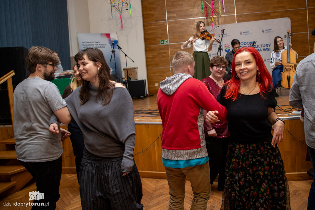 Potańcówka w Muzeum Etnograficznym