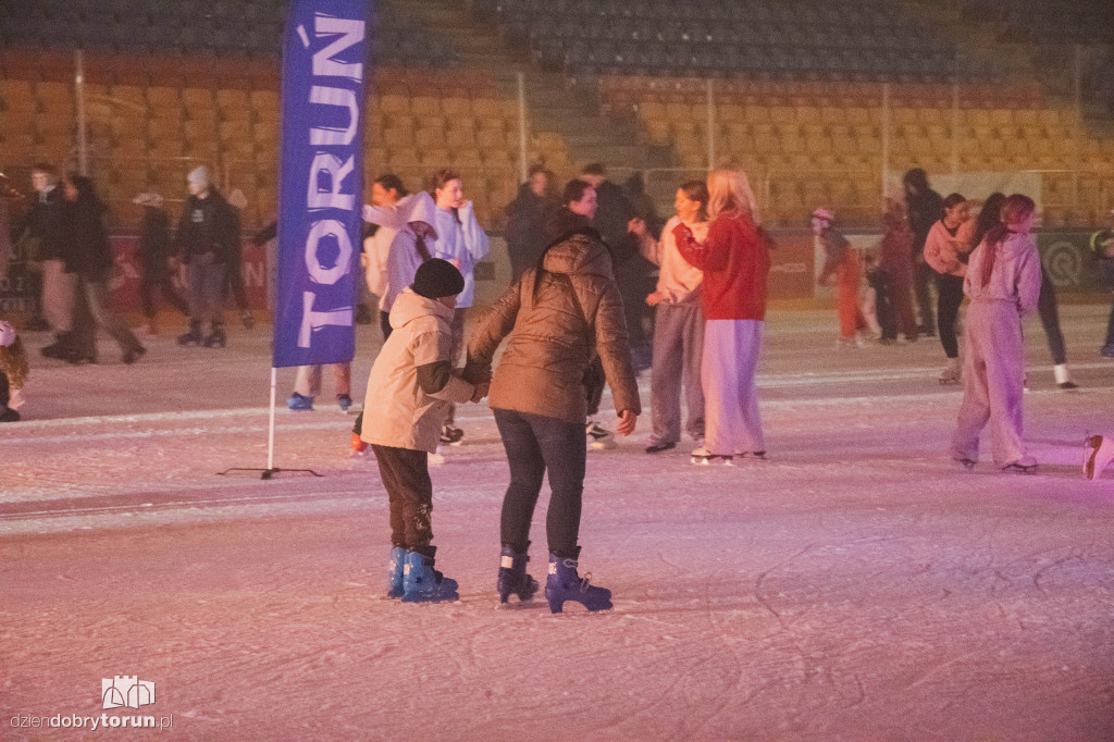 walentynkowa ślizgawka na Tor-Torze