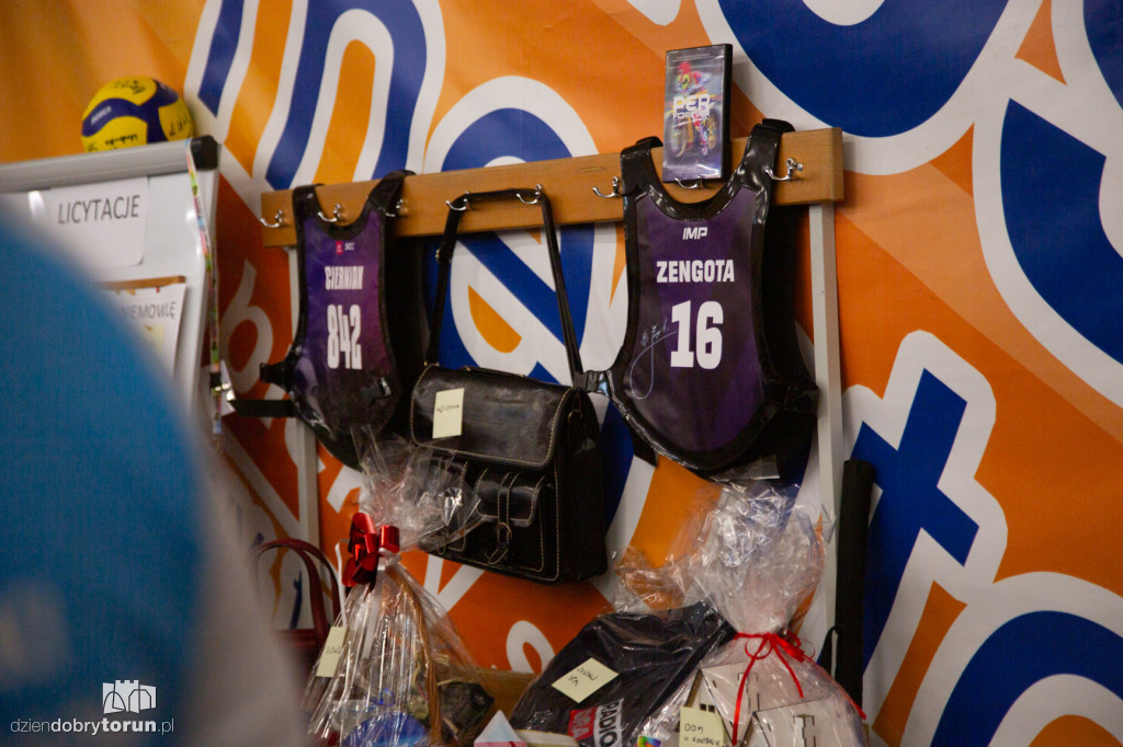 Świąteczna Bitwa Gwiazd na Mentorze