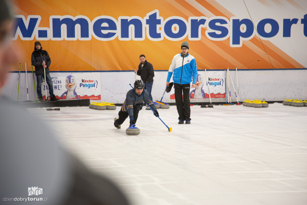 Świąteczna Bitwa Gwiazd na Mentorze