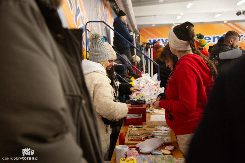 Świąteczna Bitwa Gwiazd na Mentorze