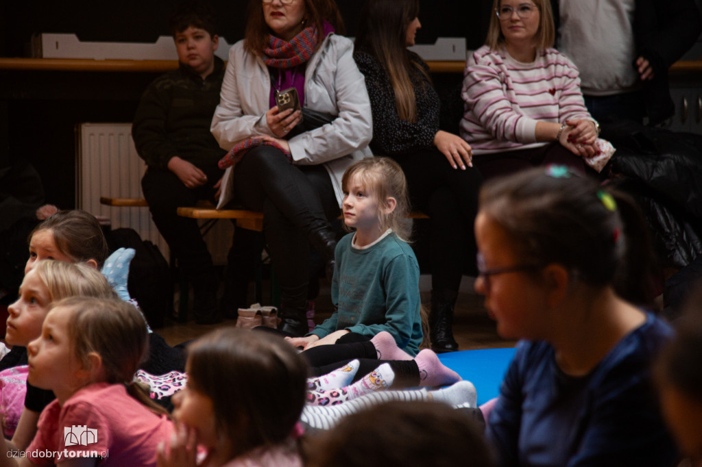 Świąteczna Bitwa Gwiazd na Mentorze