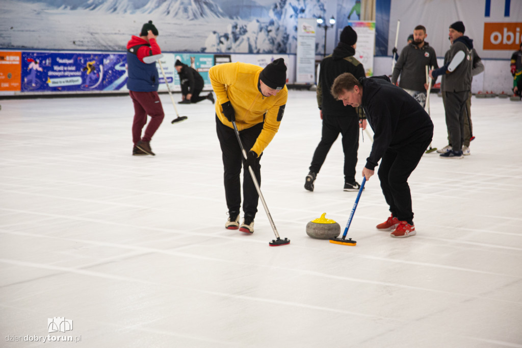 Świąteczna Bitwa Gwiazd na Mentorze