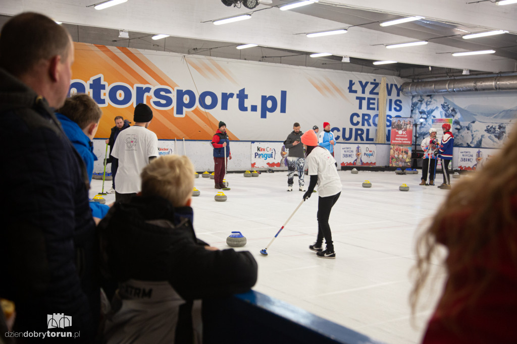 Świąteczna Bitwa Gwiazd na Mentorze