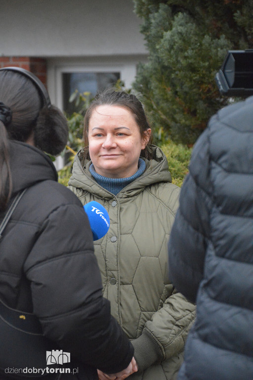 Karma dotarła do toruńskiego schroniska