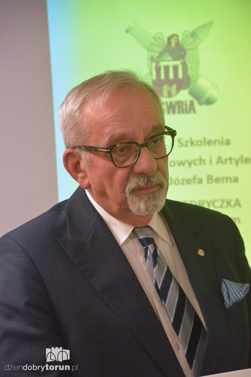 Porozumienie ws. wojskowej szkoły oficerskiej