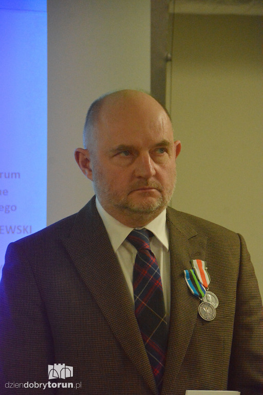 Porozumienie ws. wojskowej szkoły oficerskiej